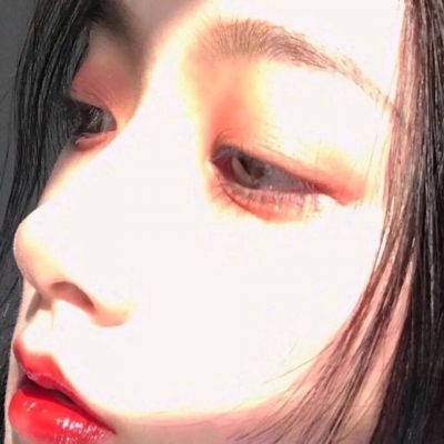 超有感觉的qq个性女生头像图片(18张)