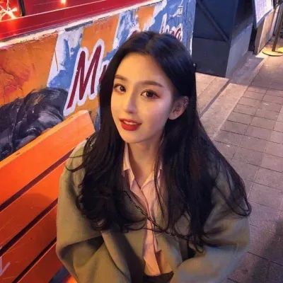 超有感觉的qq个性女生头像图片(18张)