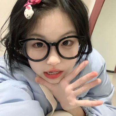 可爱甜美的女生头像(优选18张)