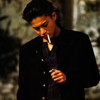 叼烟头像男生霸气头像(共18张)