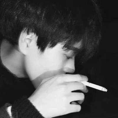 叼烟头像男生霸气头像(共18张)