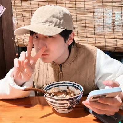 2023年最帅气的男生头像(共20张)