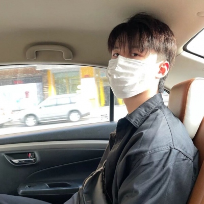 全网最帅的头像图片(共20张)