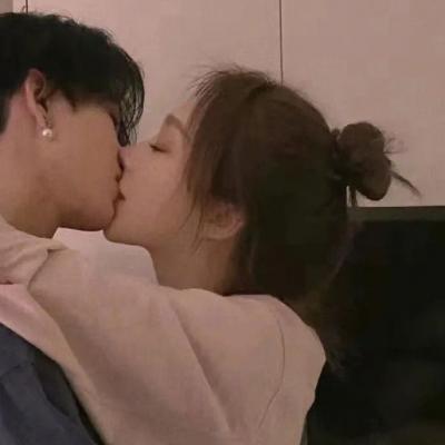 情侣头像很明显很好看的真人图片大全(共18张)