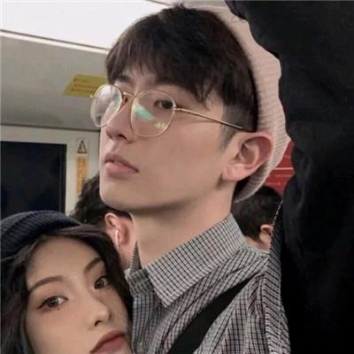 花式秀恩爱的情侣双人头像大全图片(优选16张)