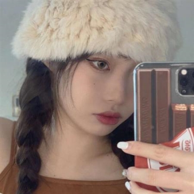 帅气的图片女生头像(18张)