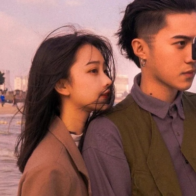 全网最火情侣头像两张(18张)