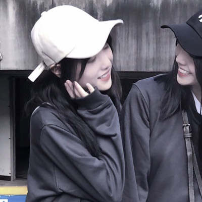 二零二三年最好看的闺蜜头像(精选18张)