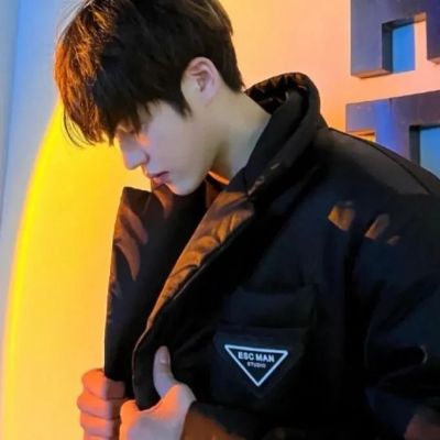 风格好看的气质男头像(20张)