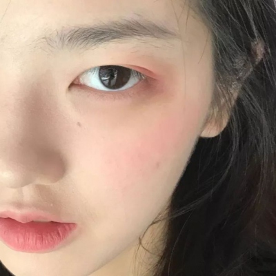 超纯超欲的女生头像图片(20张)