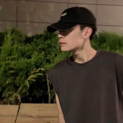 比较有气质的男人微信头像(优选18张)