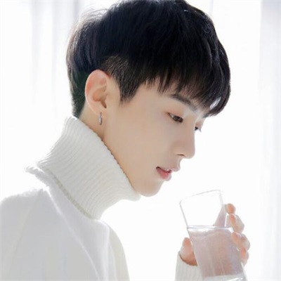 比较有气质的男人微信头像(优选18张)