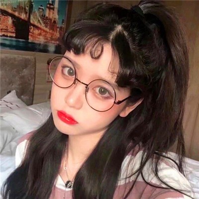 2023年最潮流女生霸气头像(22张)