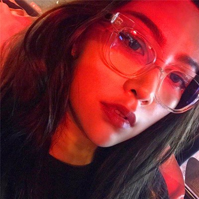 2023年最潮流女生霸气头像(22张)