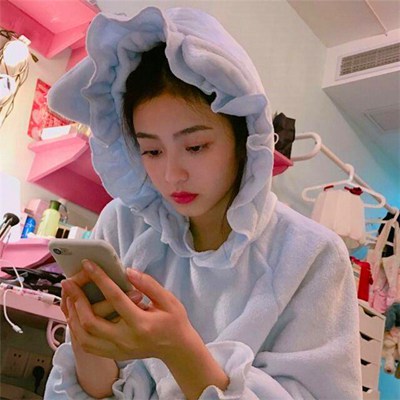 2023年最潮流女生霸气头像(22张)