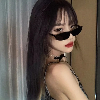 最火的qq头像女生头像(精选20张)