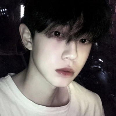 高清孤傲高冷男头像(18张)