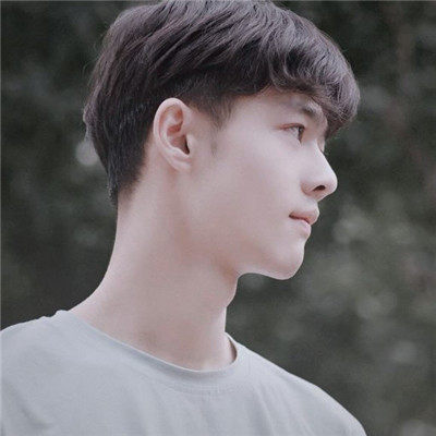 高清孤傲高冷男头像(18张)