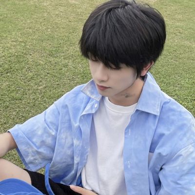 男头像文艺范高清图片(优选20张)