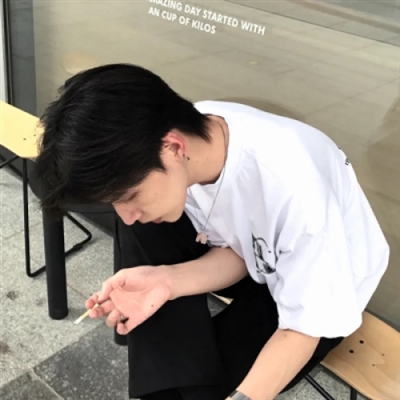 男头像文艺范高清图片(优选20张)