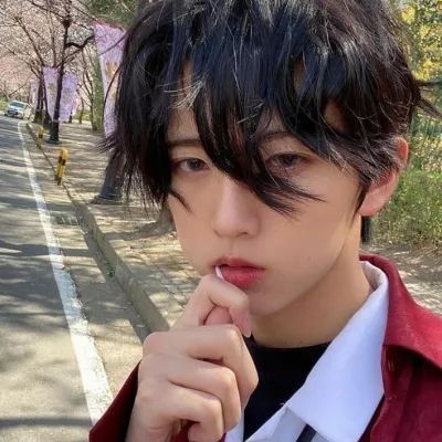 男头像文艺范高清图片(优选20张)