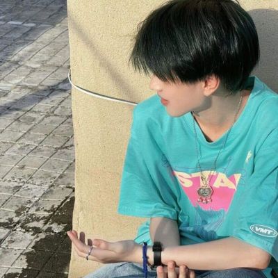 男头像文艺范高清图片(优选20张)