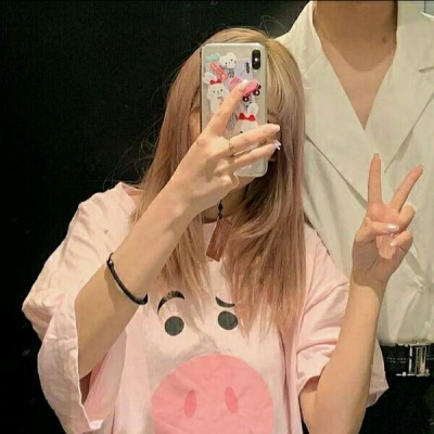 创意情侣头像一左一右图片大全(精选18张)