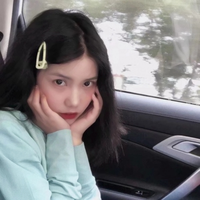 网图小姐姐头像图片(16张)