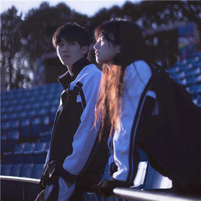 2023最新双人情侣头像真人图片(精选16张)