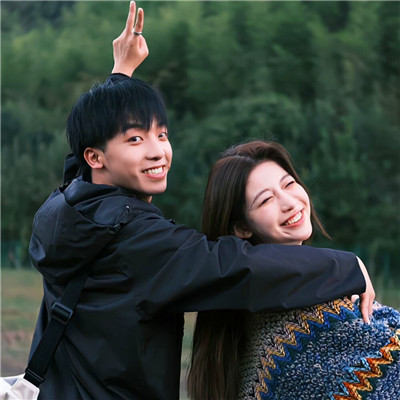 2023年最火爆的真人情侣头像(优选18张)