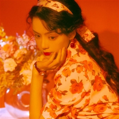 红色为主题的微信头像(精选16张)