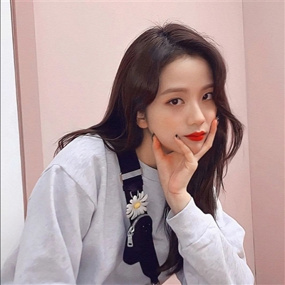 有艺术感的女生头像(共16张)