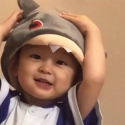 高清超萌的超可爱小女孩微信头像图片(共18张)