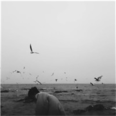 黑白男生帅哥时尚超酷的微信头像(优选18张)