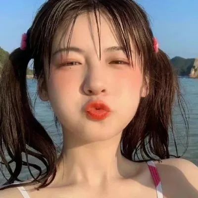 甜美图片可爱女生头像(18张)