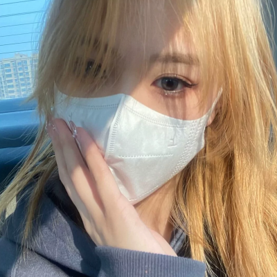 好看的甜美头像图片(18张)