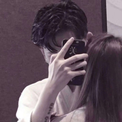 情头像情侣双人一人一张(精选22张)