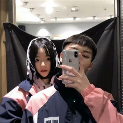 情头像情侣双人一人一张(精选22张)