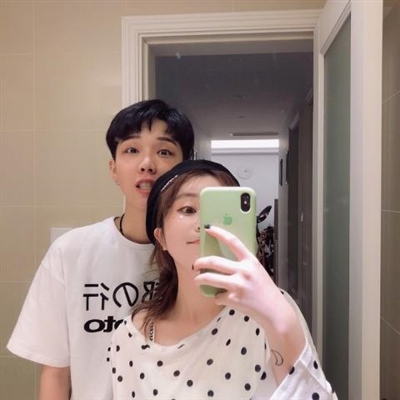 情头像情侣双人一人一张(精选22张)