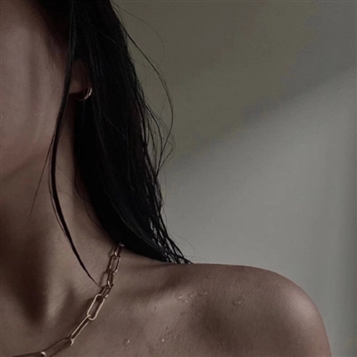 女生好看的部位照片头像(优选18张)