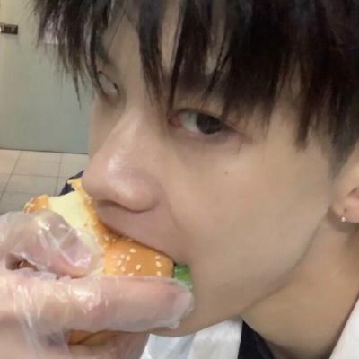 第一眼就吸引人的男生头像(优选18张)