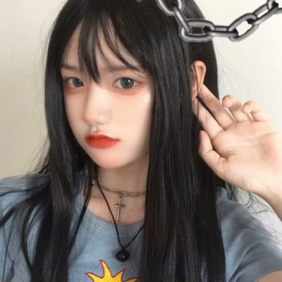 超甜超撩的微信女头像图片(精选18张)