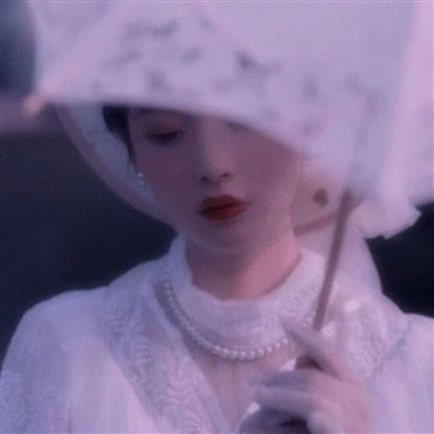 女生穿婚纱头像图片(优选24张)