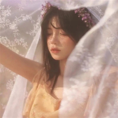 女生穿婚纱头像图片(优选24张)