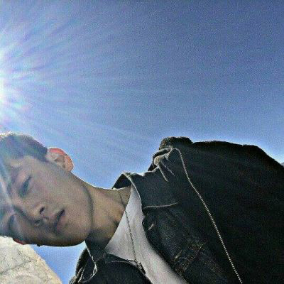 成熟有魅力的男头像图片(18张)