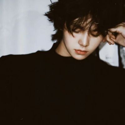 男生意境头像图片精选(16张)