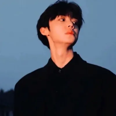 霸气高冷情头一男一女(精选16张)