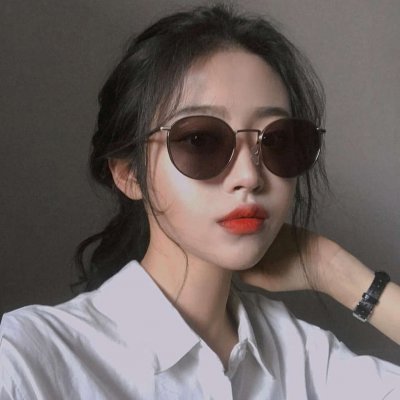 高级又霸气的女头像图片(优选22张)