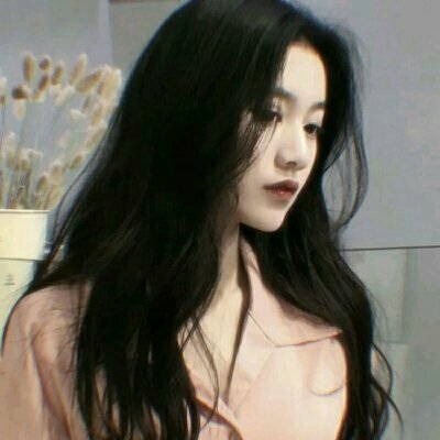 长发女微信头像图片(优选18张)