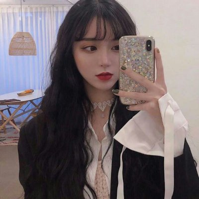 长发女微信头像图片(优选18张)